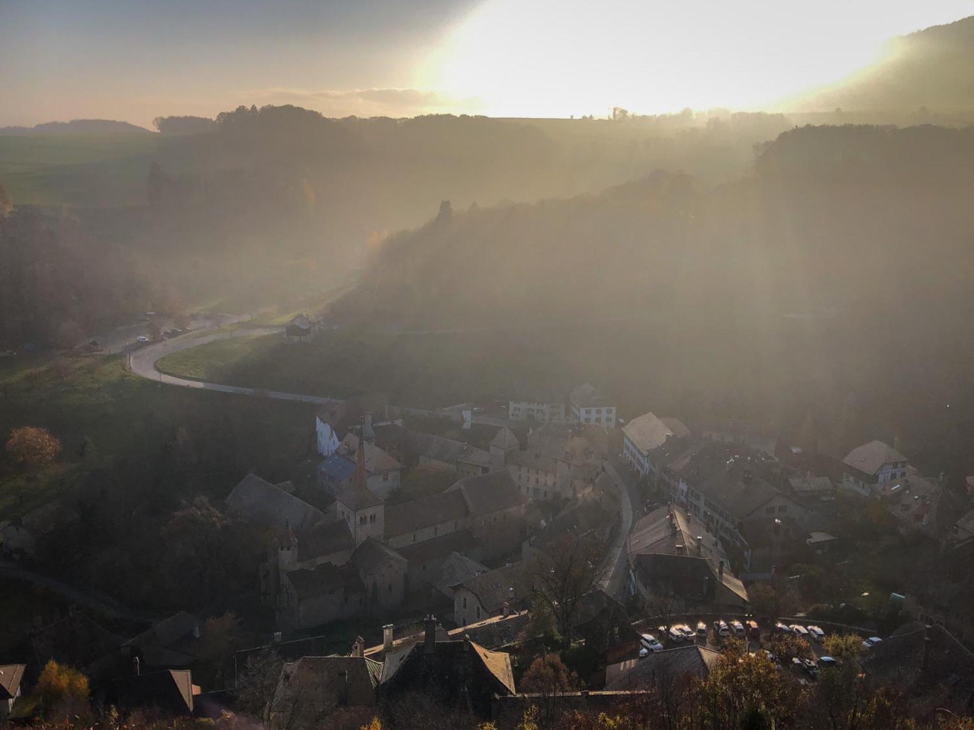 La Croisee Des Chemins Premier المظهر الخارجي الصورة